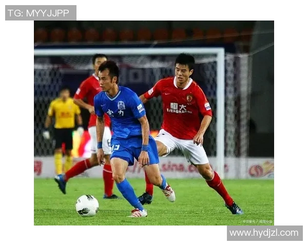 广州恒大与河北华夏的巅峰对决展现中超联赛的激烈竞争与精彩瞬间